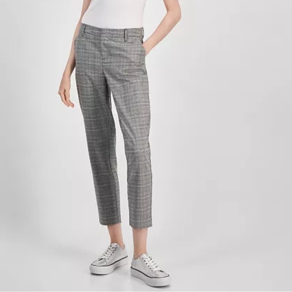 Tommy Hilfiger Pants - Tommy Hilfiger
Women's Hampton Glen Plaid Trousers